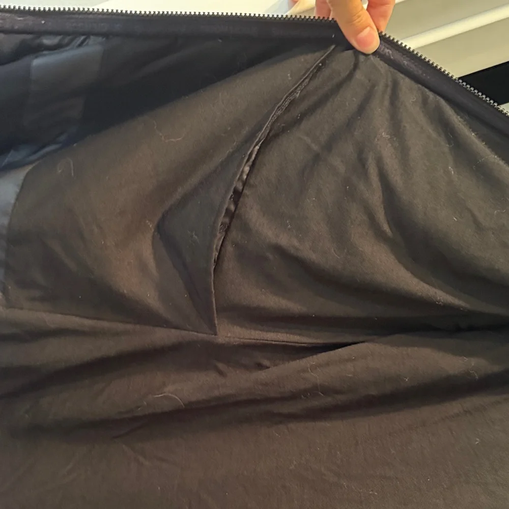 Women's Black Quilted Smartwool Jacket - Picture 7 of 8